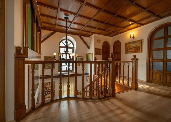 Apartment Butterfly *