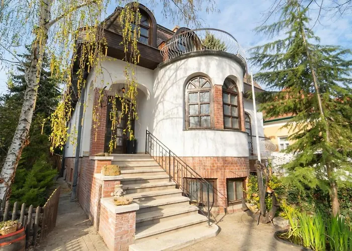 Butterfly * Budapest